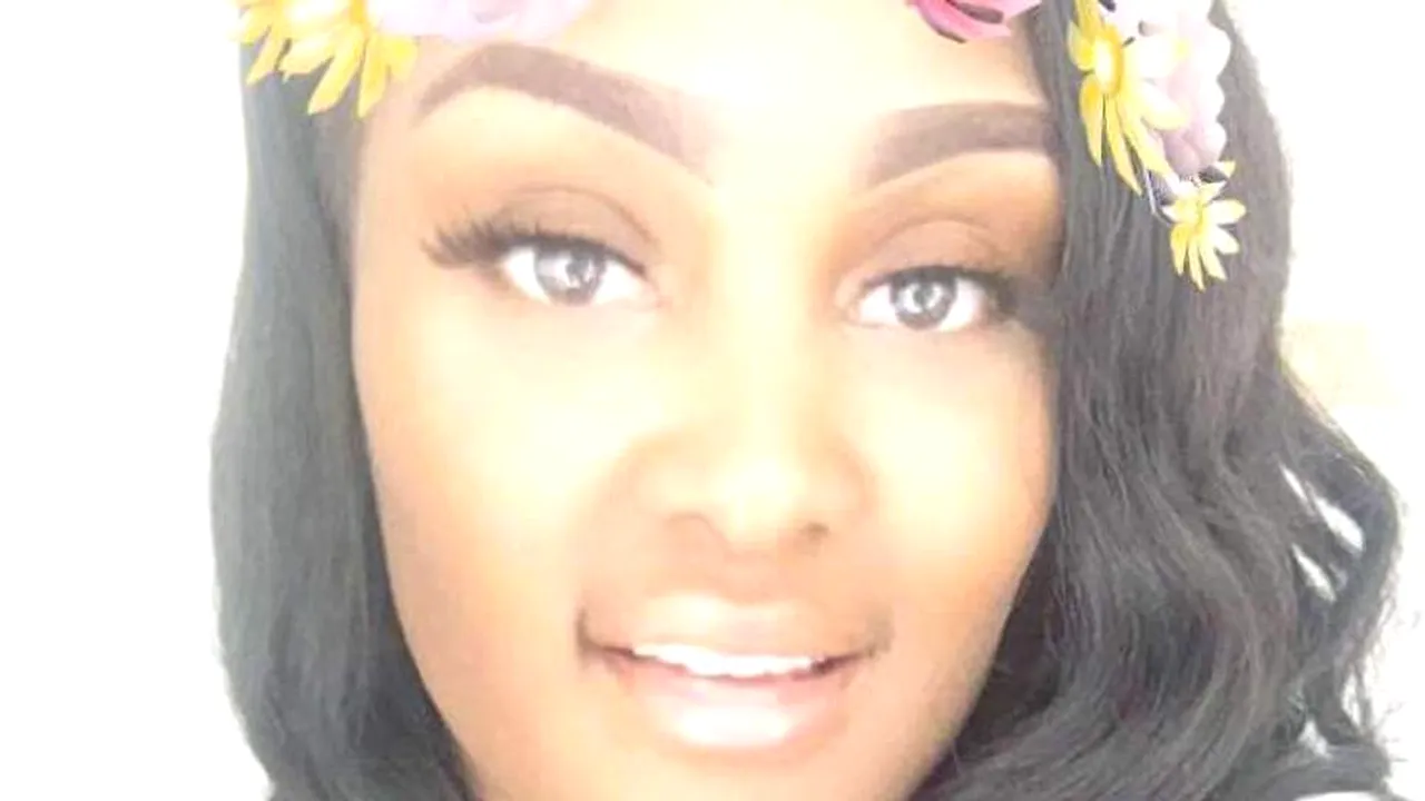 Motivul incredibil pentru care această tânără a fost RESPINSĂ la o selecție pentru angajare