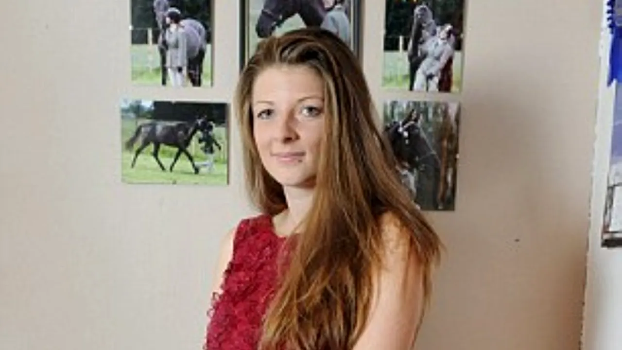 O adolescentă britanică a suferit șapte infarcturi din cauza unor anticoncepționale comercializate și în România