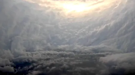 Uraganul Melissa, cel mai puternic din ultimii 174 de ani, lovește Jamaica. Efectele ar putea fi CATASTROFALE