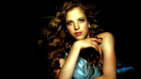 Nu s-a dopat, dar a fost suspendată. Frumoasa Carolina Kostner stă pe tușă un an și patru luni