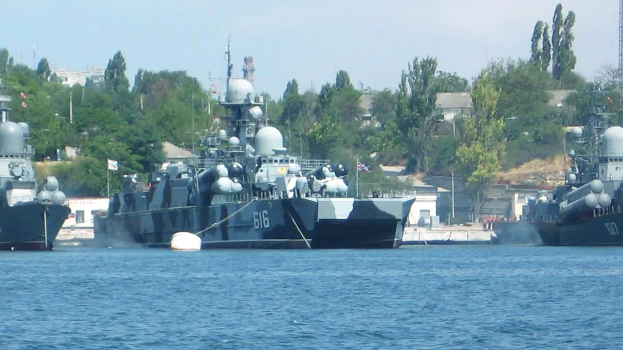 Avertisment al Rusiei privind planul flotei militare: 