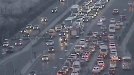 Accident la intrarea în București - trei mașini implicate și opt răniți 