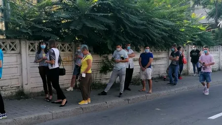 Zeci de români s-au înghesuit să doneze sânge la Iași, după ce primarul le-a făcut o ”ofertă de nerefuzat” - FOTO