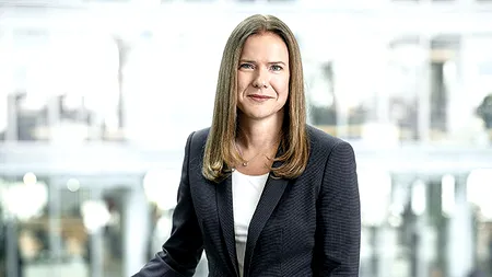 CEO OMV Petrom are unul dintre cele mai mari pachete salariale pentru un director executiv din România. A avut o remunerație de 2,2 milioane de euro