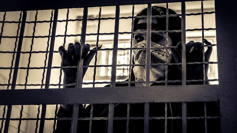 ALEGERI PARLAMENTARE 2020. Urna mobilă, chemată la Penitenciarul Botoșani. Peste 100 de deținuți vor să voteze!