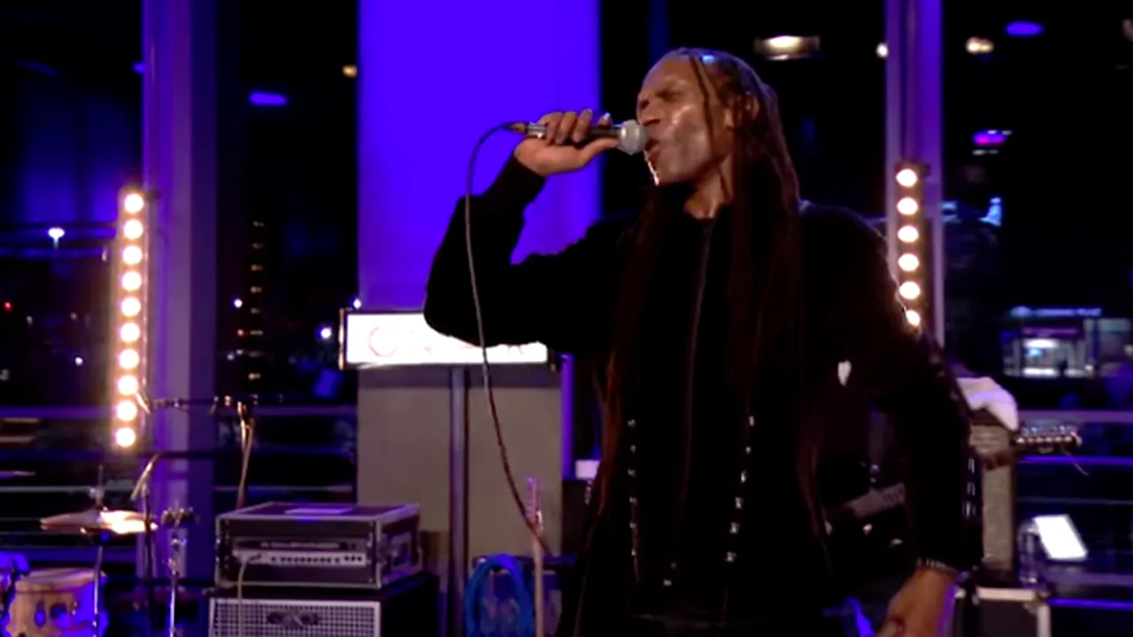 Solistul trupei britanice The Beat A MURIT, după o LUPTĂ cruntă cu cancerul