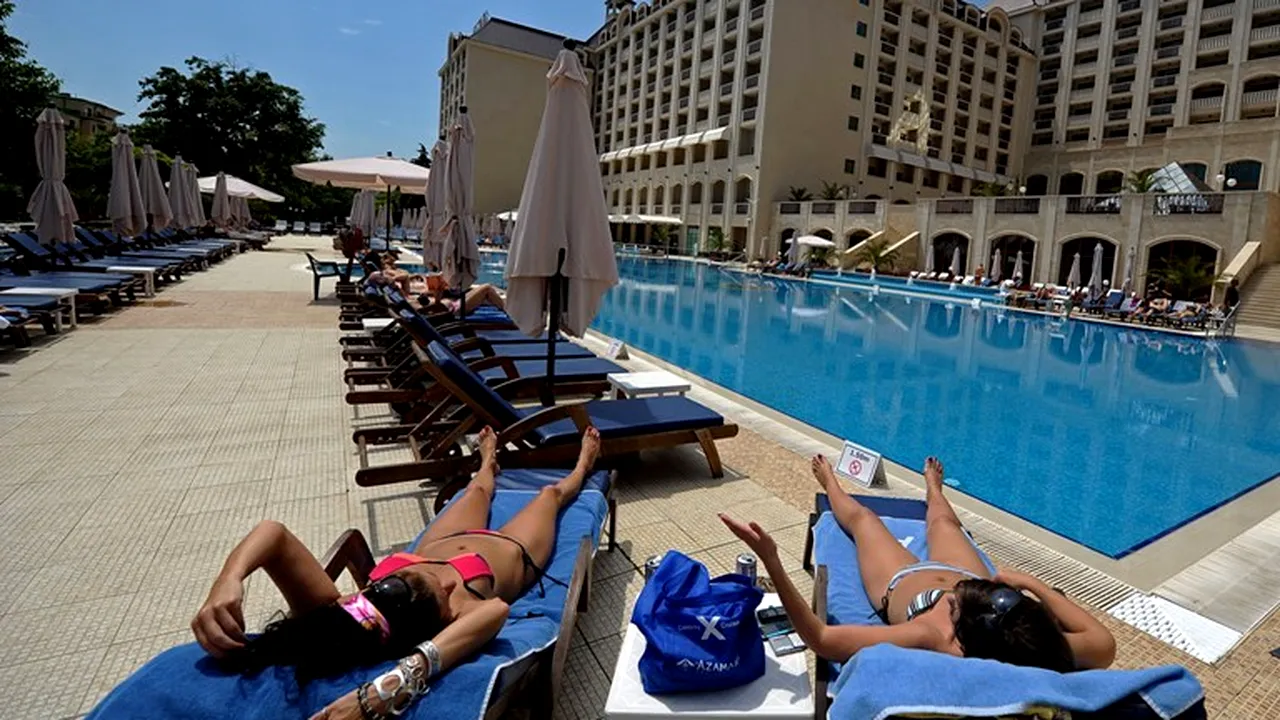 Guvernul a avizat introducerea TVA de 9% pentru servicii de turism all-inclusive