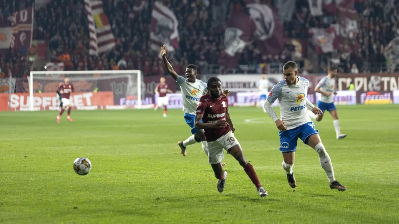 Ce le-a scris pe tablă Gheorghe Hagi fotbaliștilor de la liderul FARUL? 