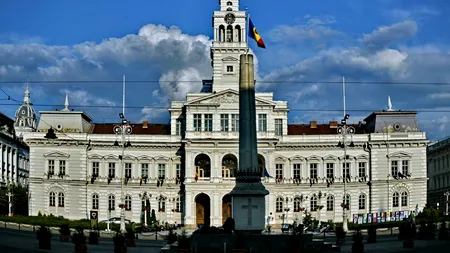 Poliția Arad cere explicații Primăriei pentru o diplomă în limba maghiară pusă pe un perete