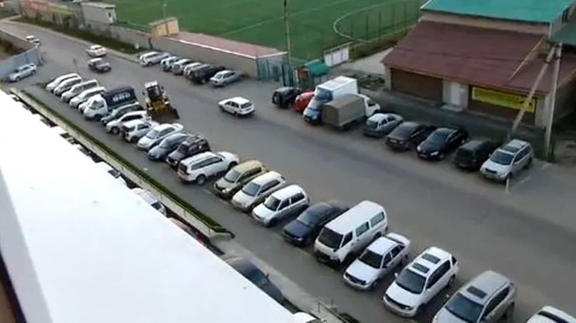 VIDEO. Dorel de Rusia. Câte mașini poate să distrugă un muncitor beat, la volanul unui buldozer?