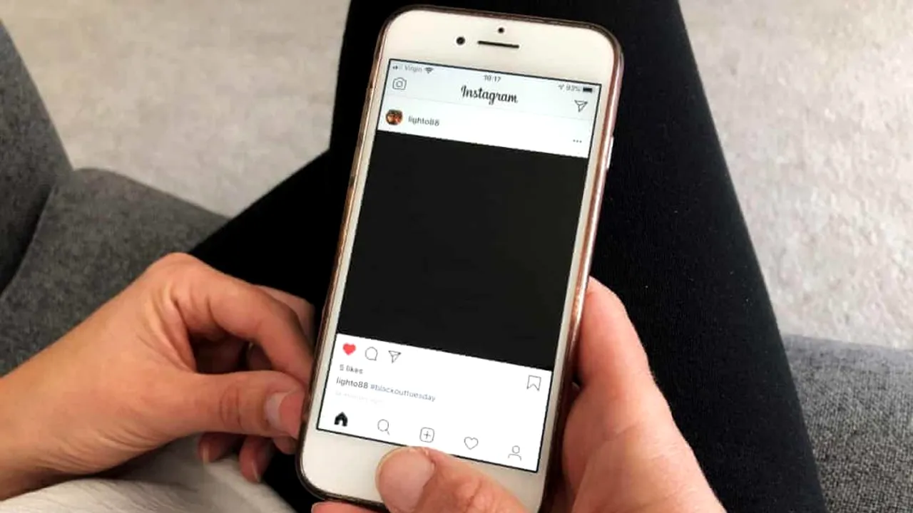 BLACKOUT TUESDAY. Utilizatorii de social media s-au alăturat unei mișcări ca răspuns la decesul lui George Floyd