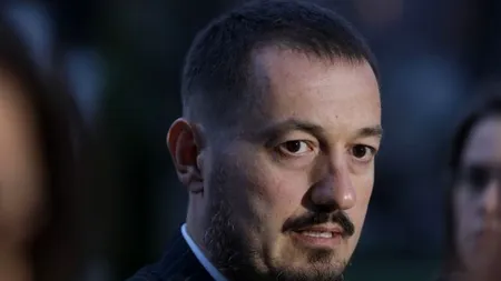 EXCLUSIV. Pohta ce-a pohtit i s-a împlinit! Adjunctul PMTMB, Bogdan Pîrlog, a cerut-o de la Interne pe aleasa sa, agenta de poliție Liliana Marcu de la Transporturi, fără de care nu poate să facă anchete. Iar Vela i-a dat-o!
