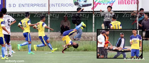 Un fotbalist a murit în timp ce sărbătorea marcarea unui gol - VIDEO