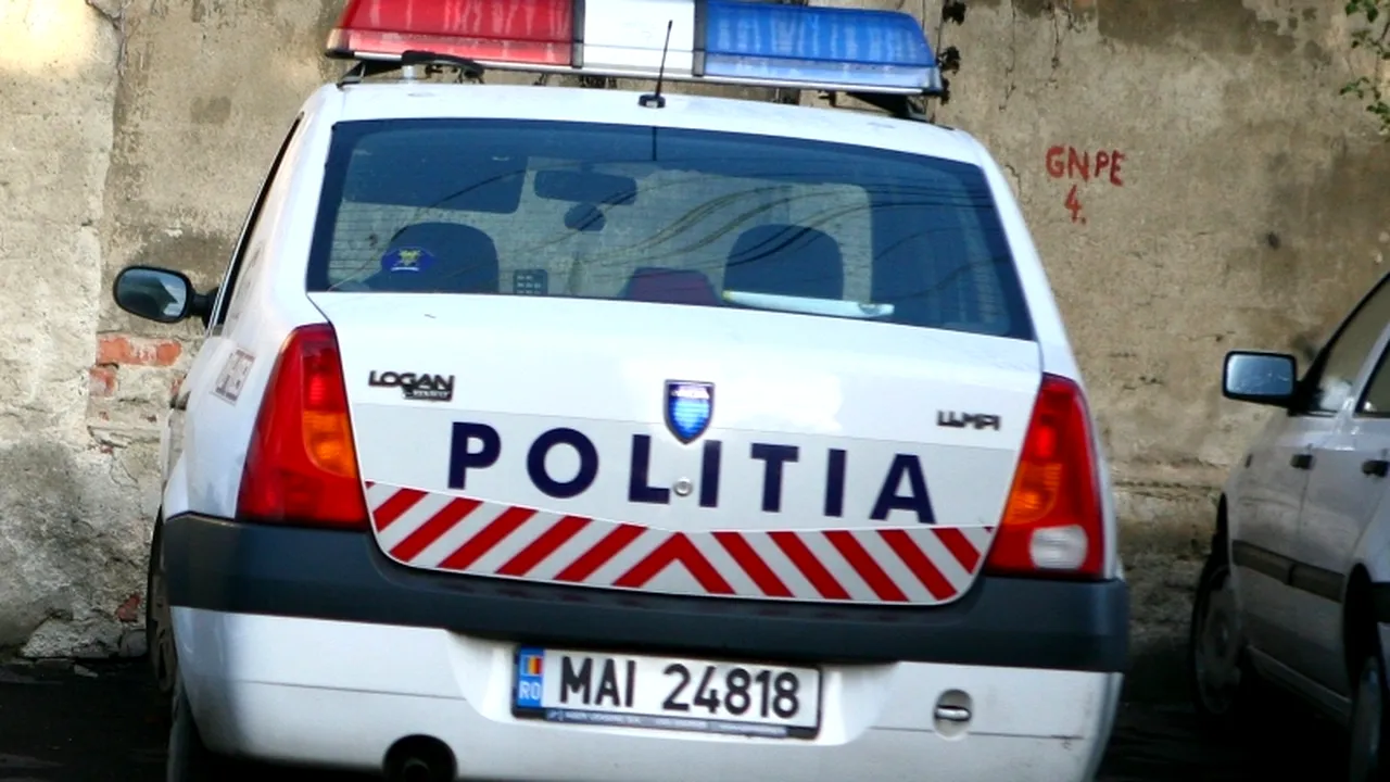 Doi polițiști din Timiș au oprit un șofer și i-au făcut o ''propunere''. În scurt timp, erau deja reținuți