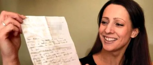 Scrisoarea neașteptată de bun venit pe care o femeie a găsit-o la ușă 