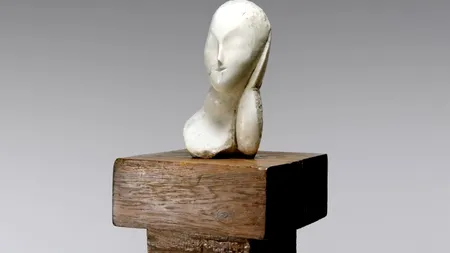 SUMA cu care s-a vândut 