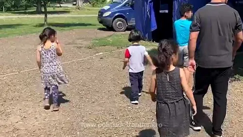 Familie de irakieni, prinsă de polițiștii de frontieră încercând să intre ilegal în România. Mama și unul dintre copii au ajuns la spital | VIDEO