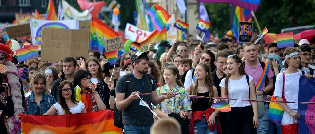 Von der Leyen pune la colț Polonia pentru „zonele libere de LGBTQI”. Ce plan are Comisia Europeană cu această minoritate. Va fi revoluție!