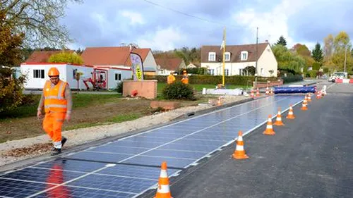 Cum arată drumurile viitorului: o companie le acoperă cu panouri solare