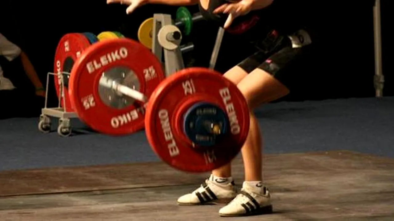Cum se aleg viitorii campioni de la haltere: Am văzut 3.000 de copii și i-am oprit pe cei mai buni 24