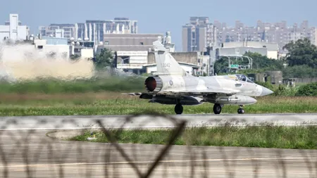 TENSIUNI între China și Taiwan. Beijingul organizează un exercițiu militar în apropierea insulei. „Un avertisment dur”