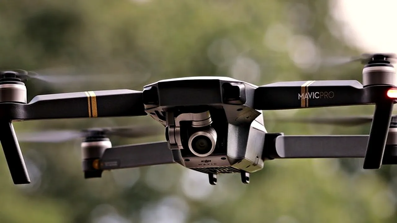 Putere dincolo de gratii: Cum a reușit un criminal să i se livreze cu drona, în închisoare, droguri de 9.000 de dolari 