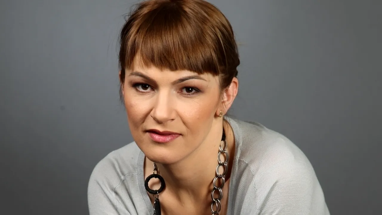 ROMÂNIA, TE IUBESC! Hormonii, „nutrețul