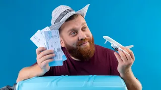 Când e ziua în care biletele de avion sunt la cel mai mic preț. Mitul cu „marțea ieftină” a căzut. De ce e important momentul rezervării