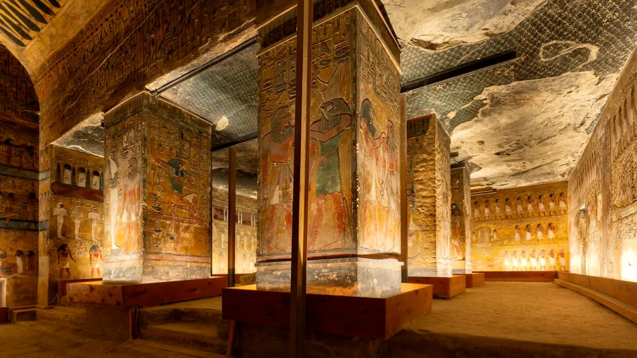 O comoară inestimabilă care poate rescrie istoria Egiptului. Primul mormânt regal fără Faraon