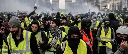 Noi proteste ale Vestelor galbene în Franța: Mii de oameni au ieșit pe străzi - VIDEO