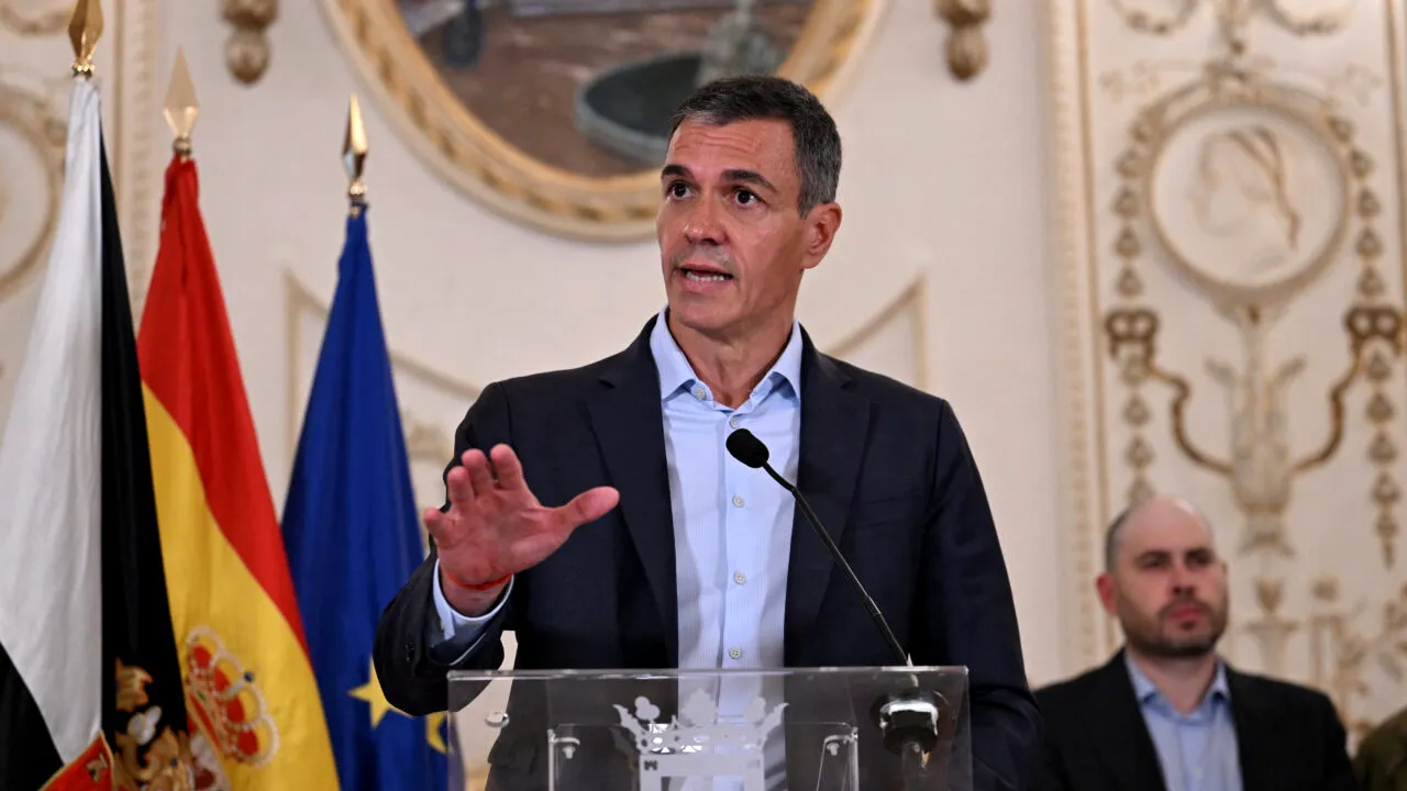 Spania răspunde Italiei după refuzul de a ridica restricțiile și introduce controale pentru călătorii din Italia