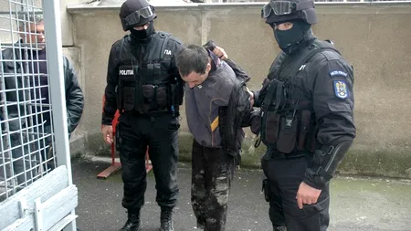 Un deținut condamnat pentru omor a evadat de sub escortă, la Timișoara