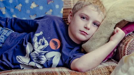 Motivul pentru care un medic a fost CONCEDIAT pe loc. Ce a putut să-i prescrie unui copil cu gripă: „Free Fire și...”