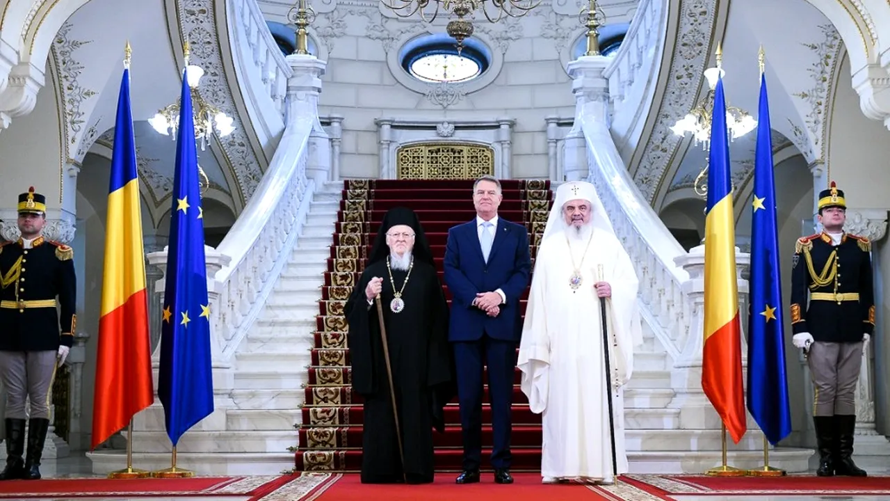 Președintele Klaus Iohannis NU PARTICIPĂ la sfințirea Catedralei Mântuirii Neamului. Patriarhii Bartolomeu și Daniel, primiți la Palatul Cotroceni