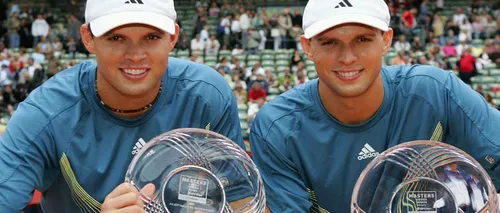 Frații Bryan au câștigat proba de dublu la Wimbledon și dețin toate trofeele importante

