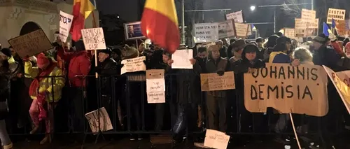 Proteste la Guvern, la Cotroceni și în țară. Manifestanții susțin că nu l-au văzut pe Iordache în Piața Victoriei