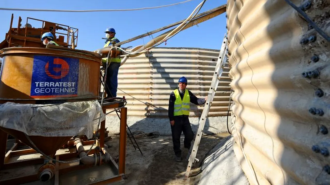 Peste 8.000 de locuri de muncă sunt disponibile pe piață în prezent. Care sunt județele cu cele mai multe oferte