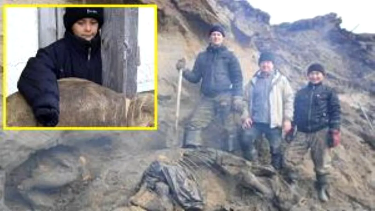 Un copil de 11 ani le dă lecții arheologilor. Descoperirea care va face istorie în Rusia