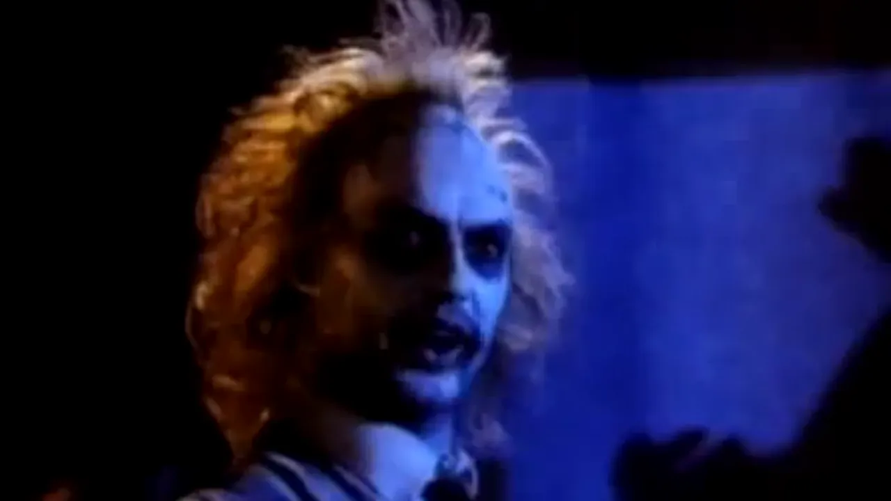 Tim Burton va regiza o continuare a comediei horror 