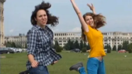 Destinul tragic al colegelor și prietenelor Diana și Carmen: au murit ținându-se de mână, în toaleta clubului