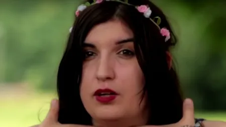 Motivul tulburător pentru care această tânără din Germania nu a spus nimănui că a fost violată de trei imigranți