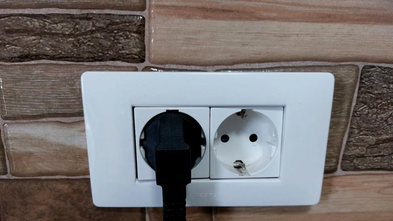 Aparatul electrocasnic care consumă cât 560 de becuri economice într-o oră. Consumă într-un minut cât alte aparate în 4 ore