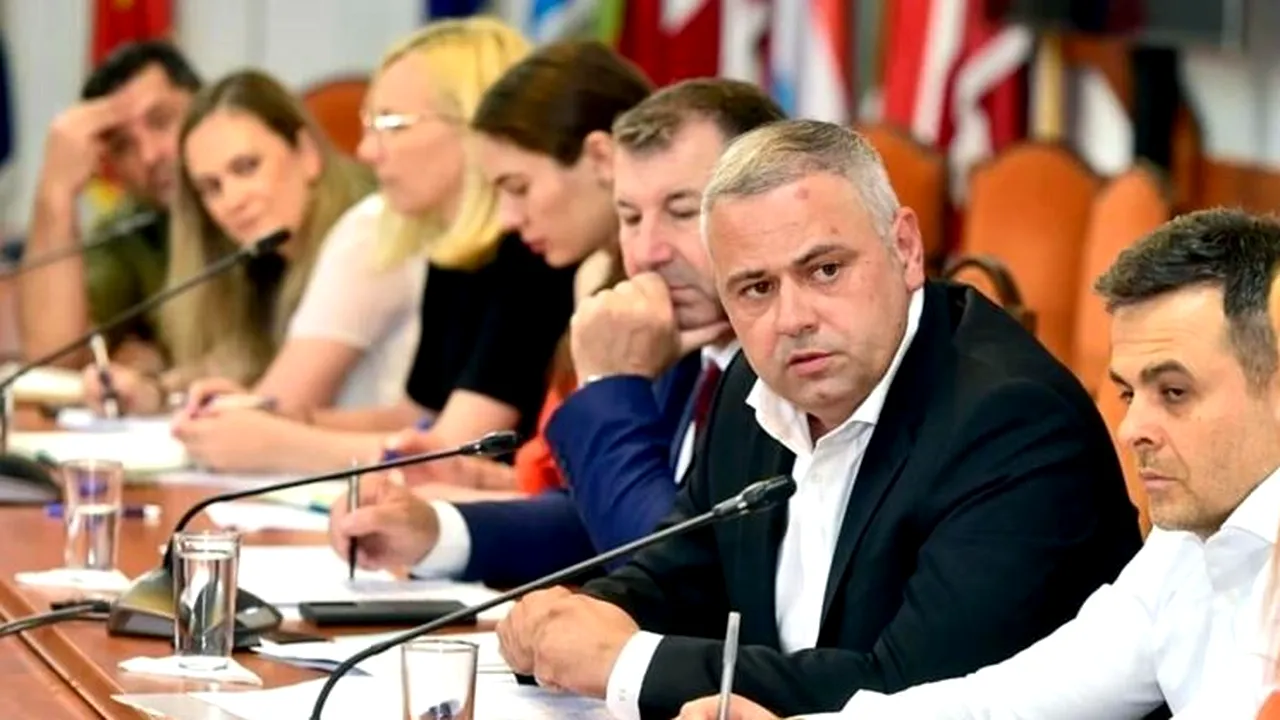 Florin Barbu a prezentat conducerii PSD planul de reoganizare a ministerului. Marcel Ciolacu îi asteaptă si pe ceilalți ministri