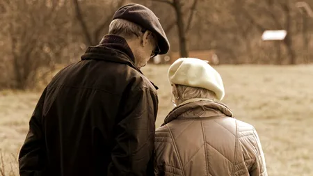 CORONAVIRUS. Lista persoanelor cu risc mare de a dezvolta forme severe ale bolii: „Izolați-vă!”