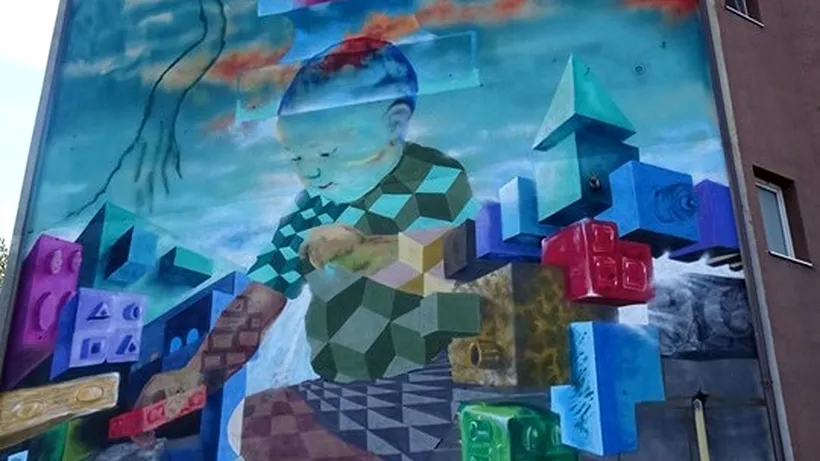 Cum arată prima pictură murală care purifică aerul în România - FOTO