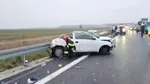 Accident grav pe Drumul Express Craiova-Pitești. Autocar plin cu zeci de copii, lovit de un autoturism