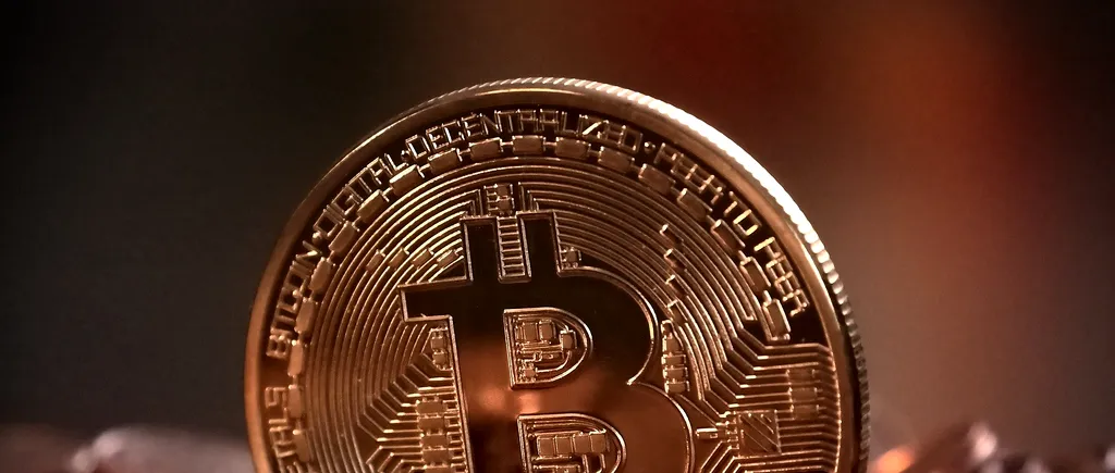 Bitcoin atinge un MAXIM istoric de peste 69.000 de dolari. Prețul criptomonedei a depășit recordul din 2021