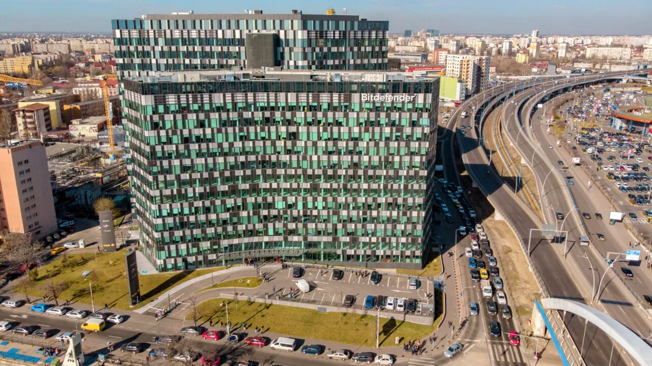 Tranzacție-record pe piața clădirilor de birouri. Frații Pavăl au cumpărat portofoliul companiei CA Immo, care astfel pleacă din România