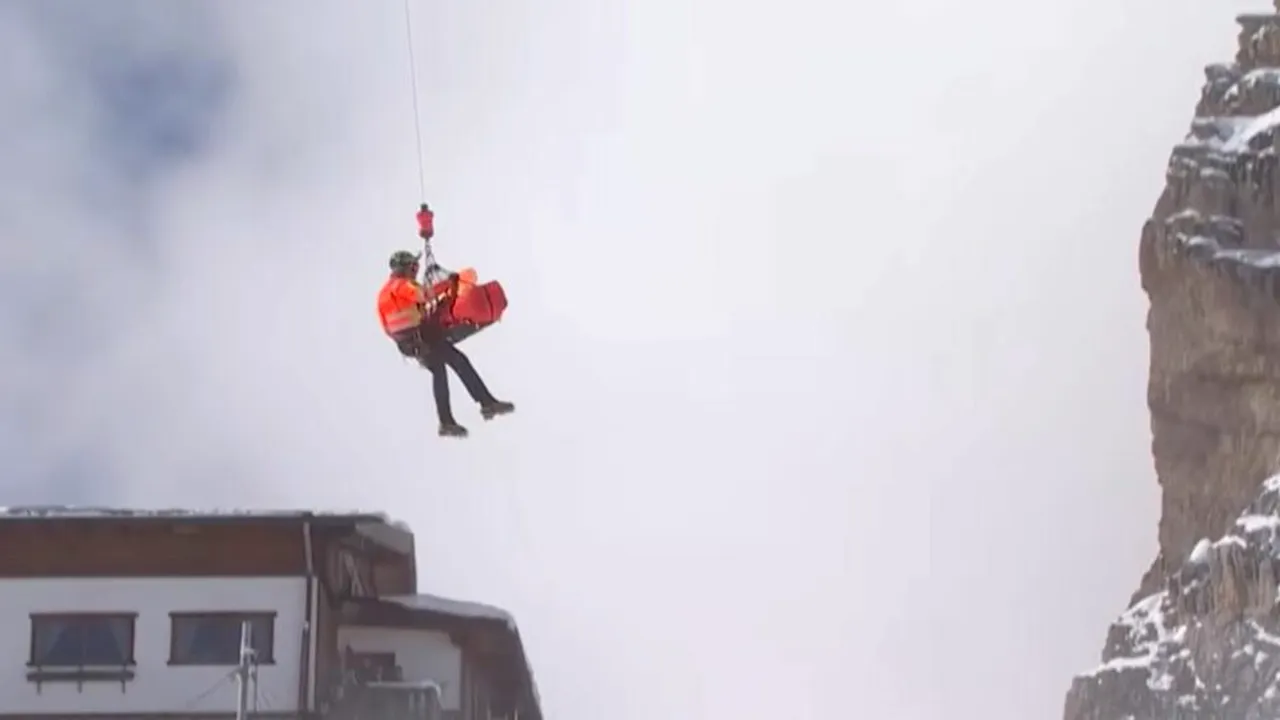 Reacții după accidentul lui Lindsey Vonn. „Este foarte greu pentru toți cei de aici să vadă asta”