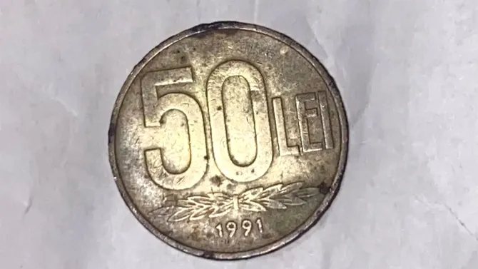 Cu câți bani se vinde acum, în 2025, celebra monedă de 50 lei din anii ’90